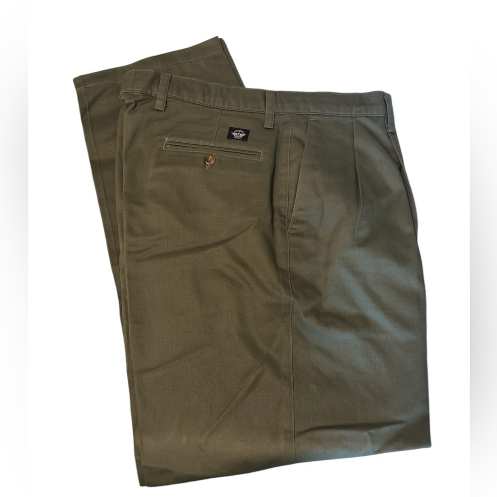 MEN DOCKERS PLEAT FRONT CLASSIC KHAKI ARMY GREEN %100 COTTON W36 INSEAM34
